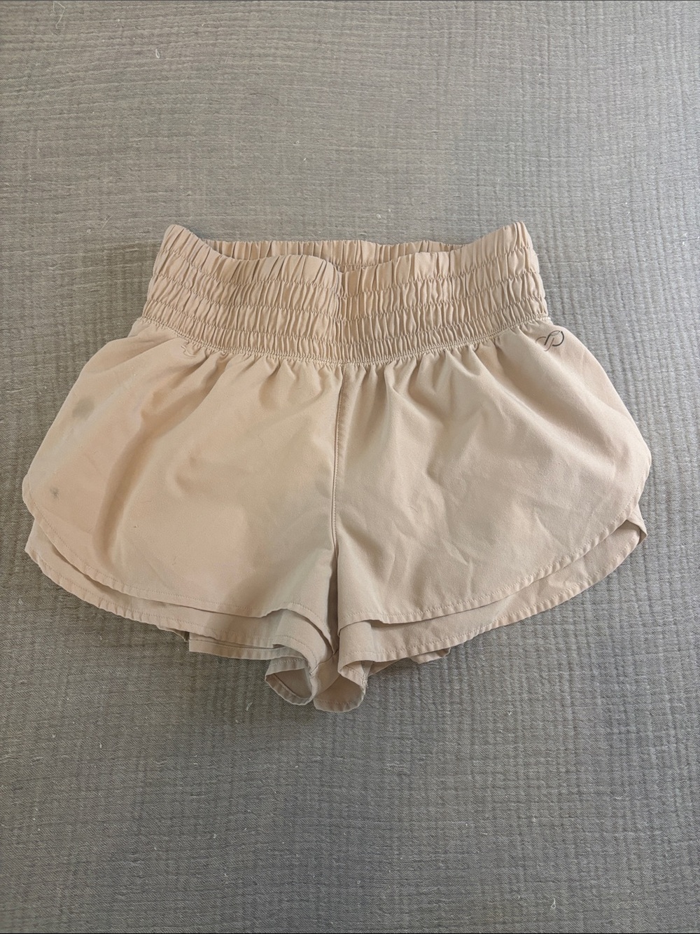 CALIA by Carrie Underwood Light Beige Ruched Waist Athletic Shorts